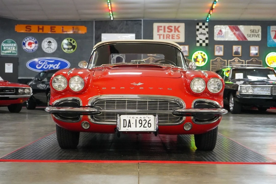1961 Chevrolet Corvette C1 - Image 18 of 31