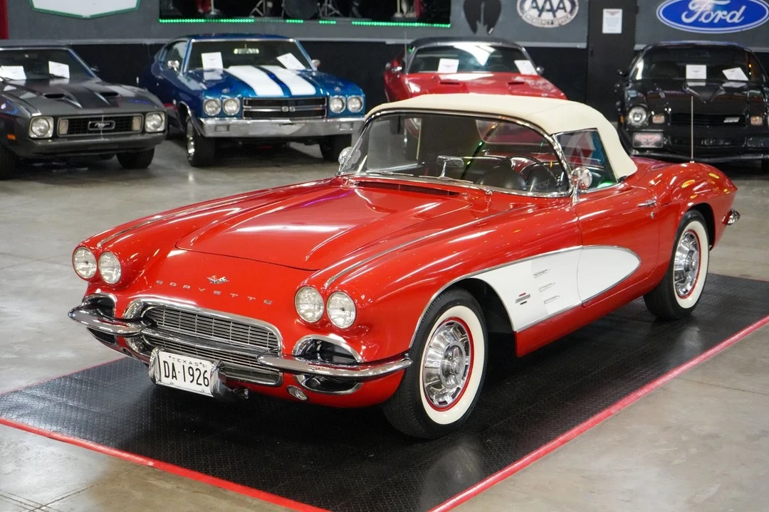 1961 Chevrolet Corvette C1 - Image 19 of 31