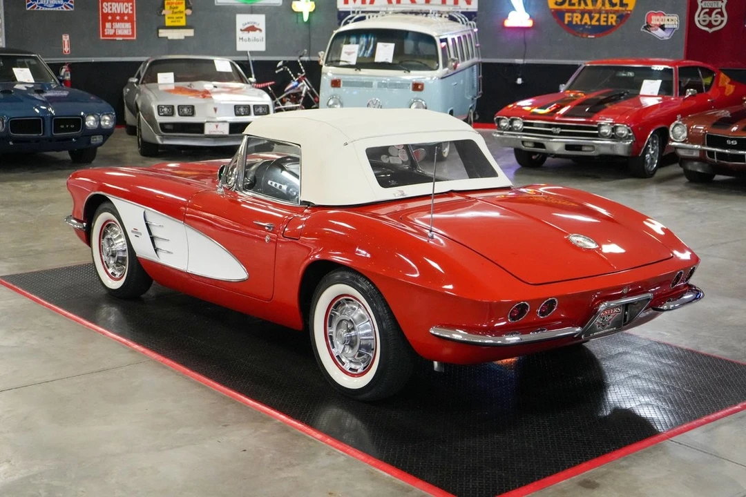 1961 Chevrolet Corvette C1 - Image 21 of 31