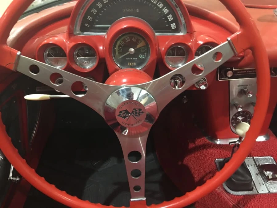1961 Chevrolet Corvette C1 - Image 5 of 9