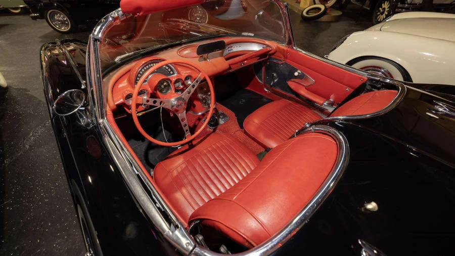 1961 Chevrolet Corvette C1 - Image 16 of 29