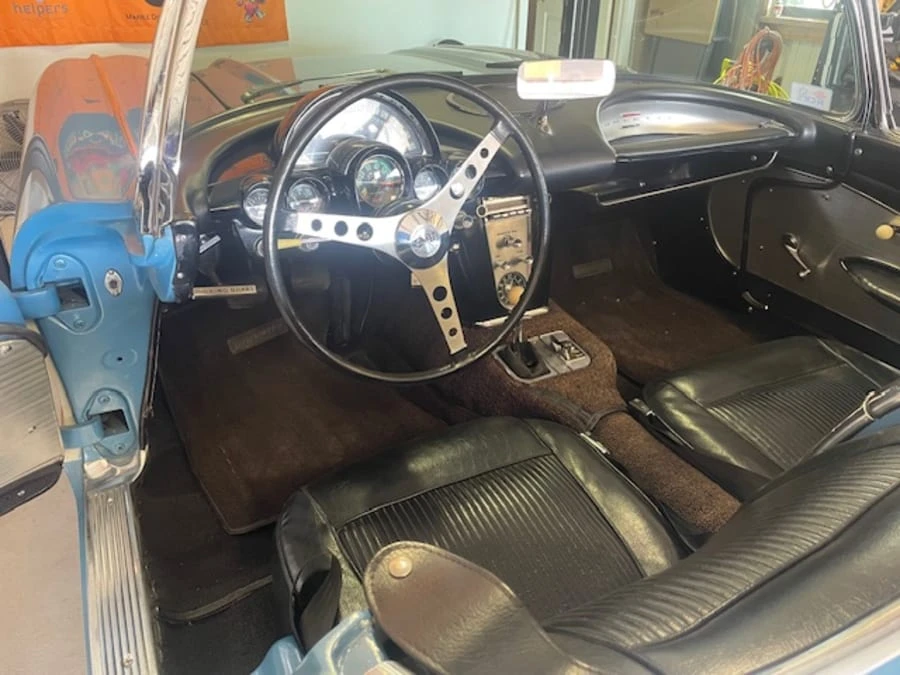 1961 Chevrolet Corvette C1 - Image 13 of 31