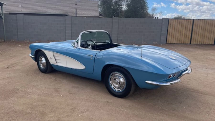1961 Chevrolet Corvette C1 - Image 2 of 31
