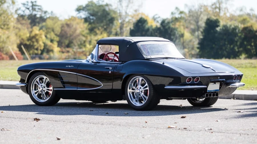 1961 Chevrolet Corvette C1 - Image 2 of 22