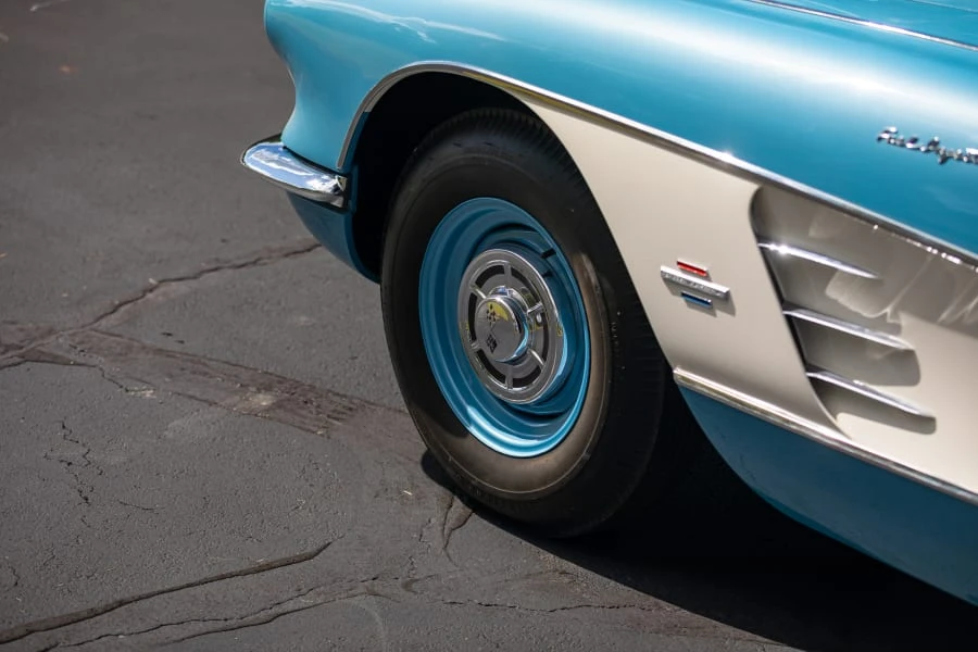 1961 Chevrolet Corvette C1 - Image 17 of 31