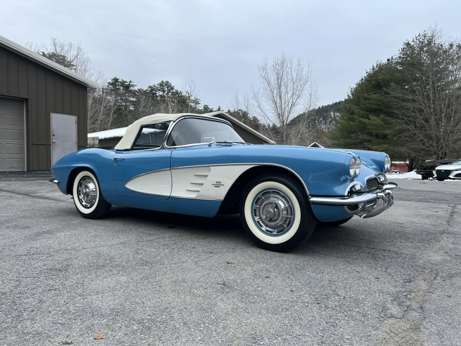 1961 Chevrolet Corvette C1 - Image 5 of 21