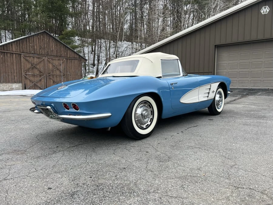 1961 Chevrolet Corvette C1 - Image 10 of 21