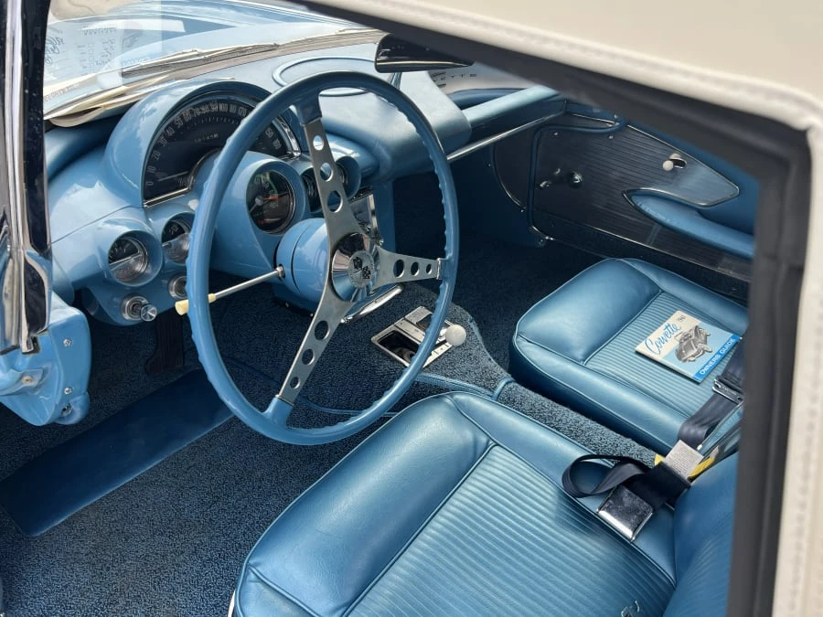 1961 Chevrolet Corvette C1 - Image 13 of 21