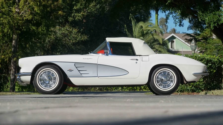 1961 Chevrolet Corvette C1 - Image 2 of 13