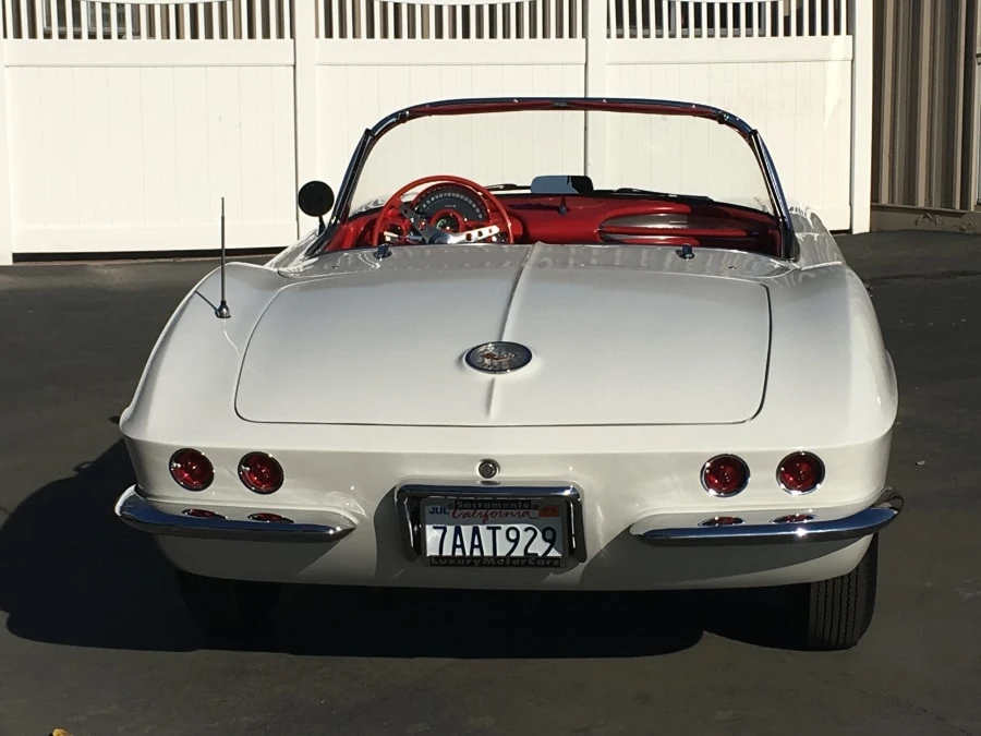 1961 Chevrolet Corvette C1 - Image 7 of 9