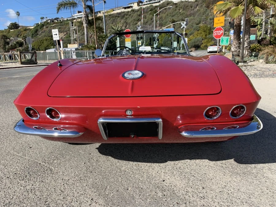 1961 Chevrolet Corvette C1 - Image 10 of 12