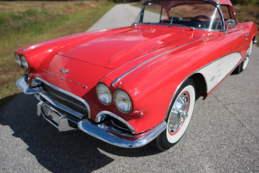 1961 Chevrolet Corvette C1 - Image 15 of 31