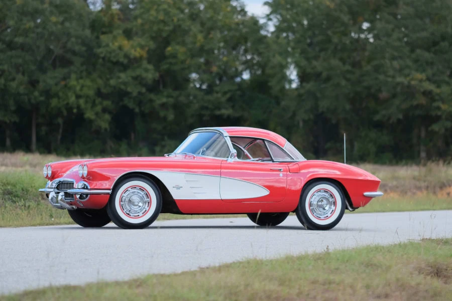 1961 Chevrolet Corvette C1 - Image 2 of 31