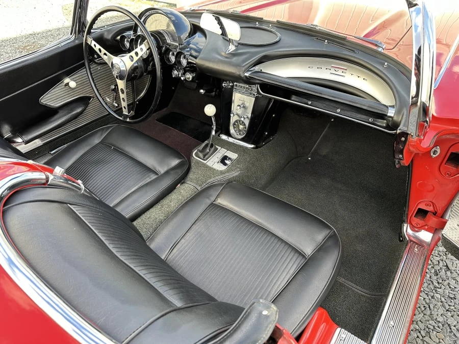 1961 Chevrolet Corvette C1 - Image 29 of 31