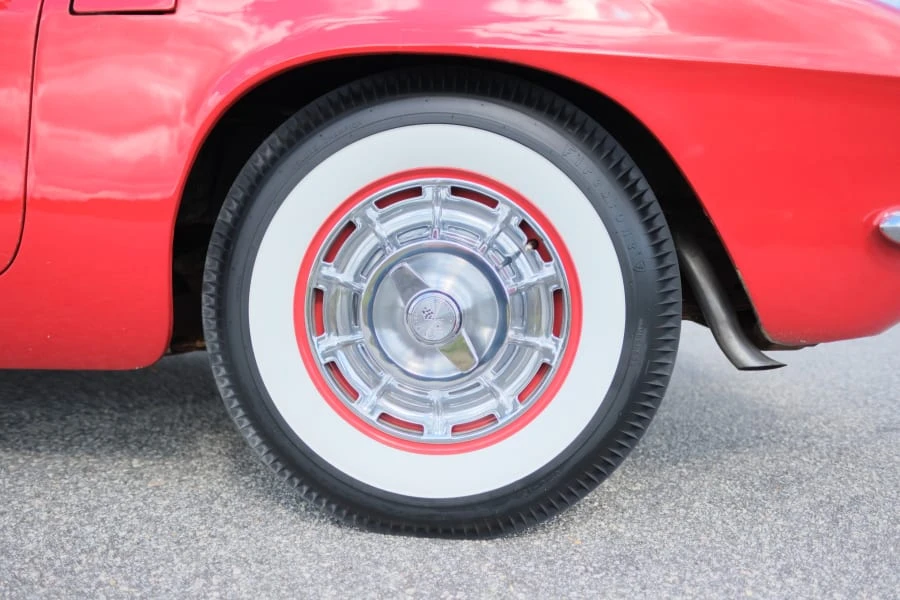 1961 Chevrolet Corvette C1 - Image 6 of 31