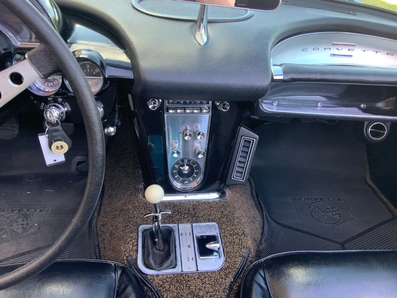 1961 Chevrolet Corvette C1 - Image 24 of 31