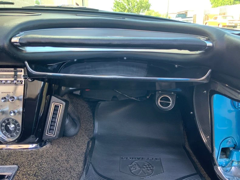 1961 Chevrolet Corvette C1 - Image 25 of 31