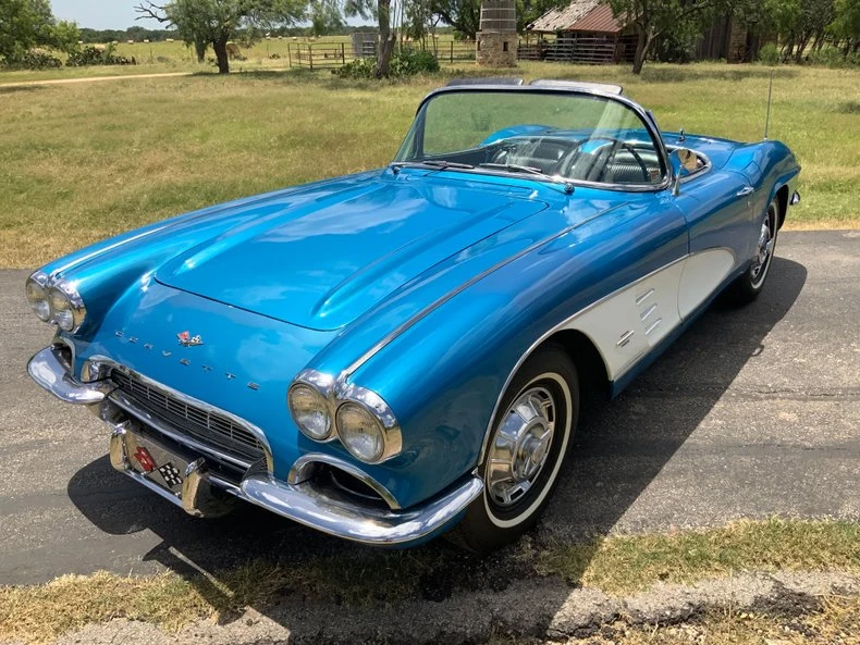 1961 Chevrolet Corvette C1 - Image 2 of 31
