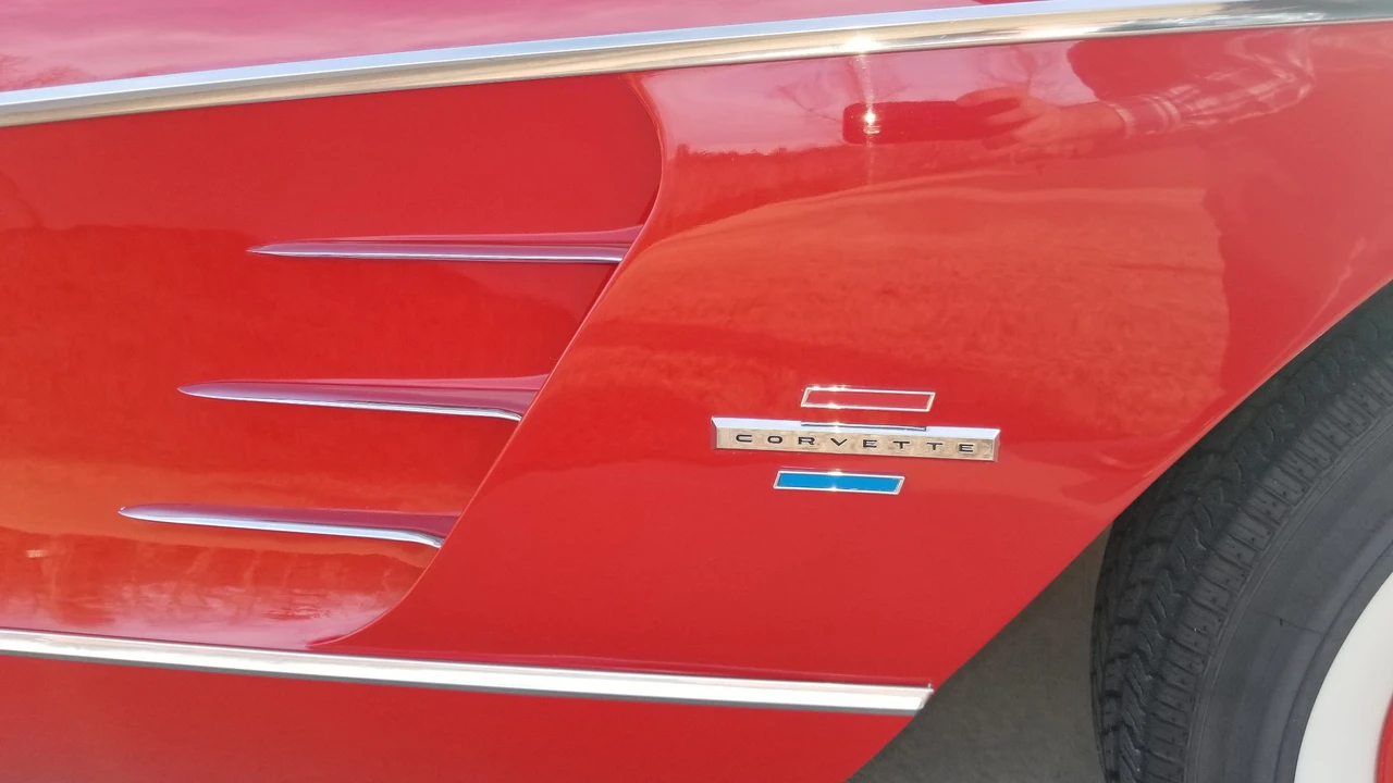 1961 Chevrolet Corvette C1 - Image 28 of 31