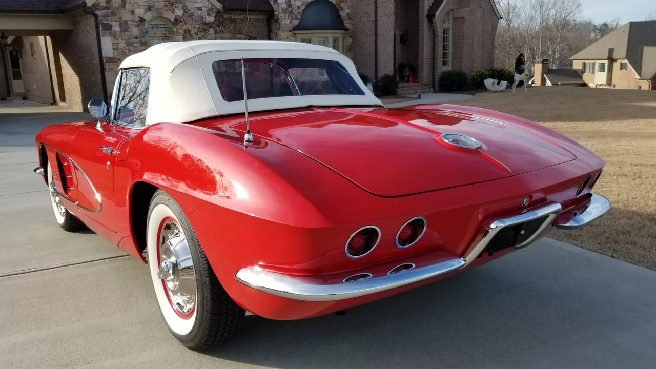 1961 Chevrolet Corvette C1 - Image 14 of 31