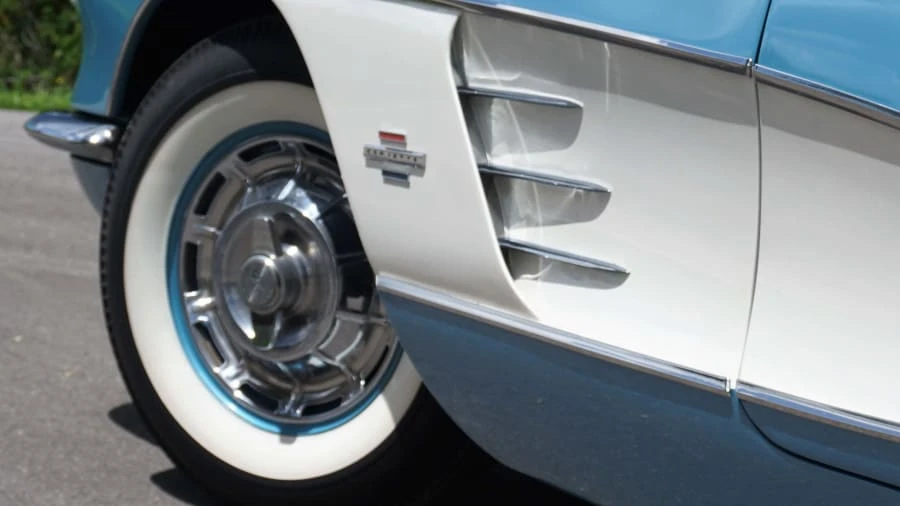 1961 Chevrolet Corvette C1 - Image 12 of 20
