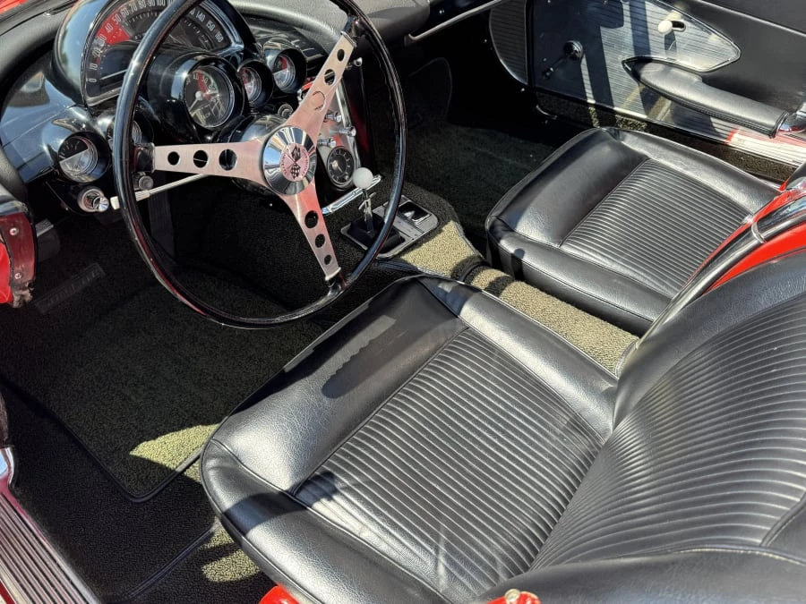 1961 Chevrolet Corvette C1 - Image 9 of 14