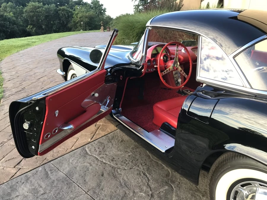1961 Chevrolet Corvette C1 - Image 5 of 9