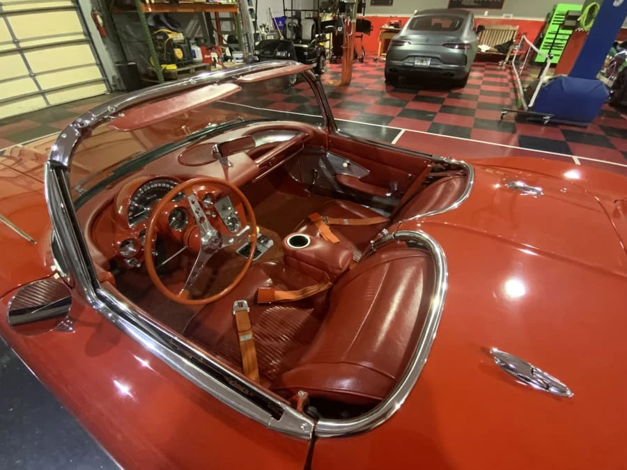 1961 Chevrolet Corvette C1 - Image 6 of 9