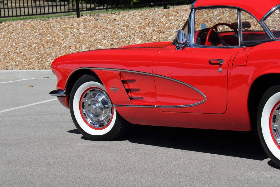 1961 Chevrolet Corvette C1 - Image 7 of 29