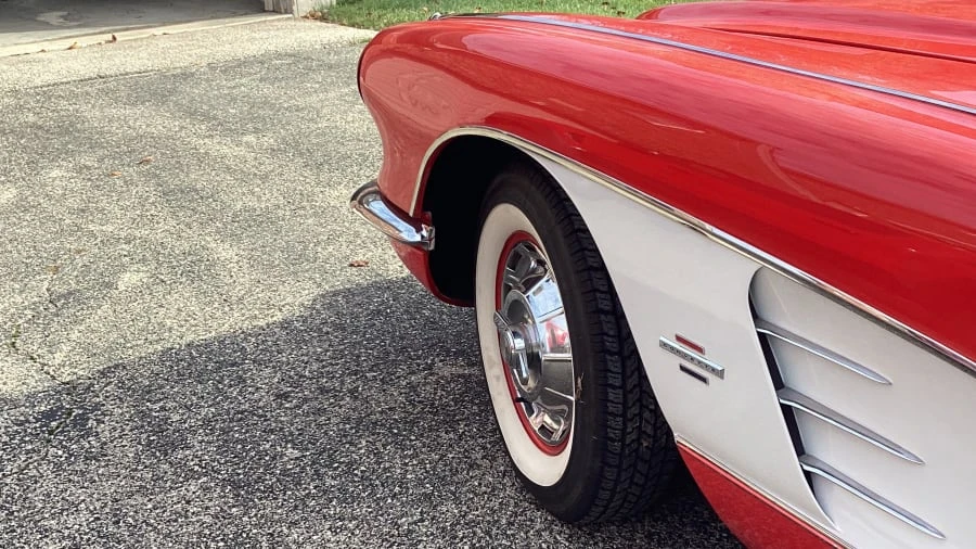 1961 Chevrolet Corvette C1 - Image 5 of 14