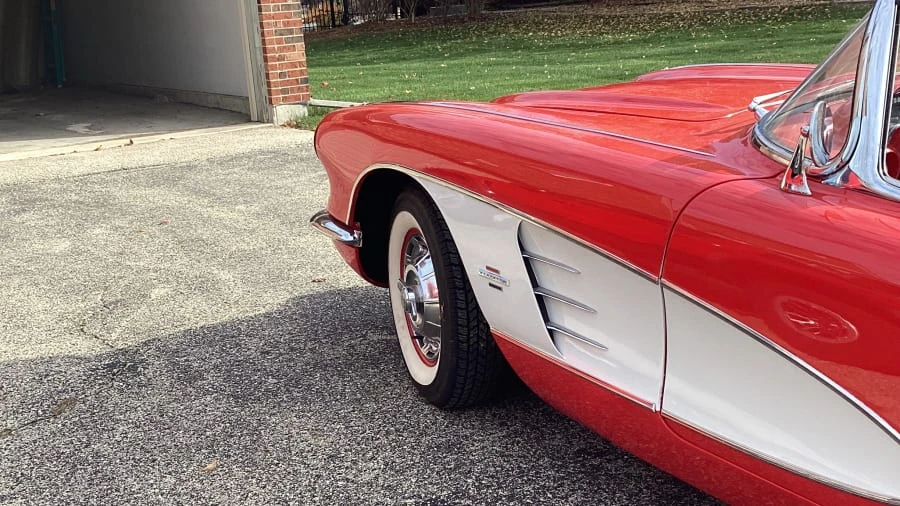 1961 Chevrolet Corvette C1 - Image 8 of 14