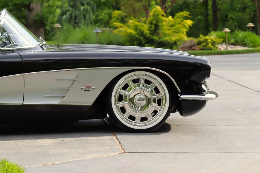 1961 Chevrolet Corvette C1 - Image 7 of 31