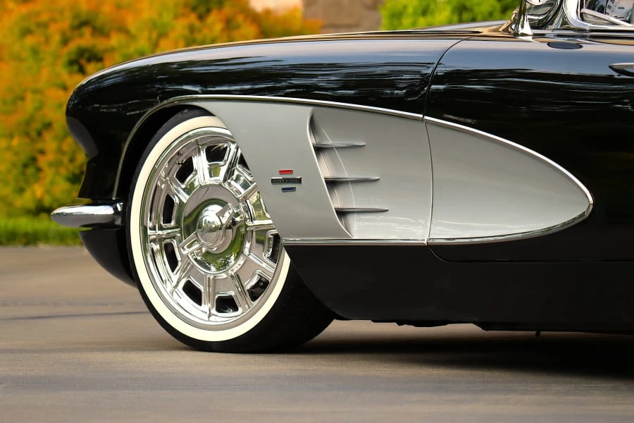1961 Chevrolet Corvette C1 - Image 17 of 31