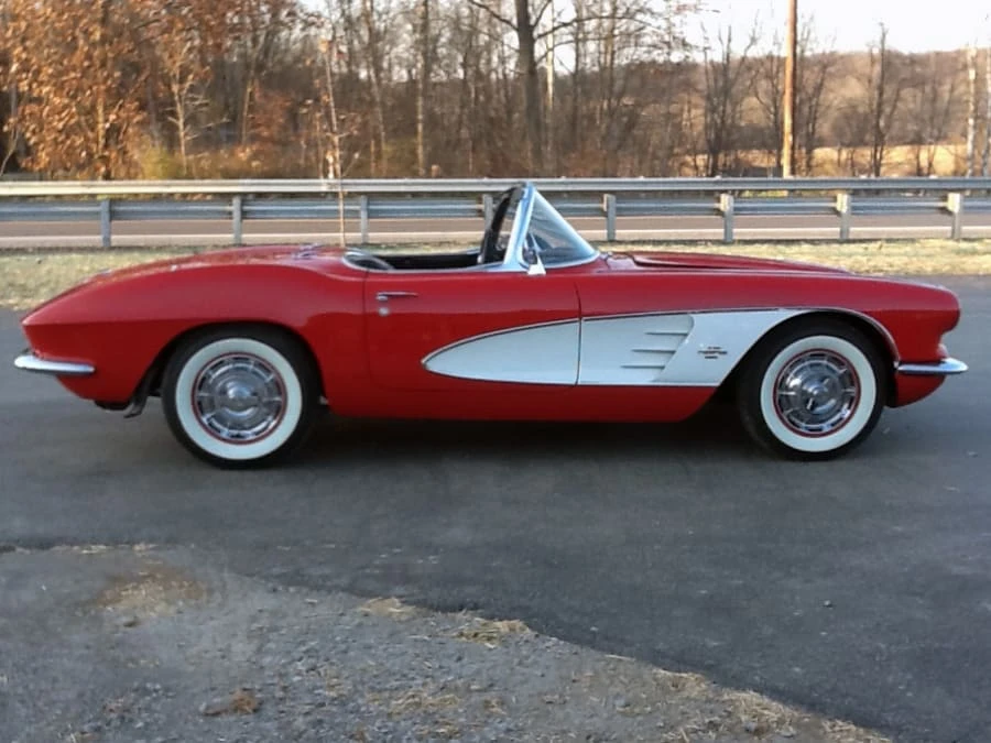 1961 Chevrolet Corvette C1 - Image 2 of 5