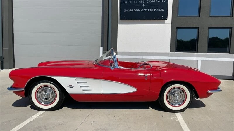 1961 Chevrolet Corvette C1 - Image 10 of 31