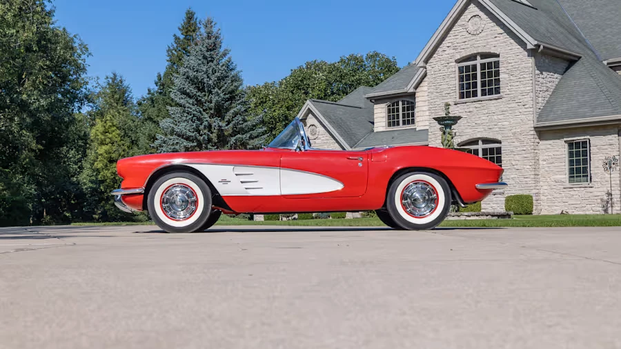 1961 Chevrolet Corvette C1 - Image 2 of 25