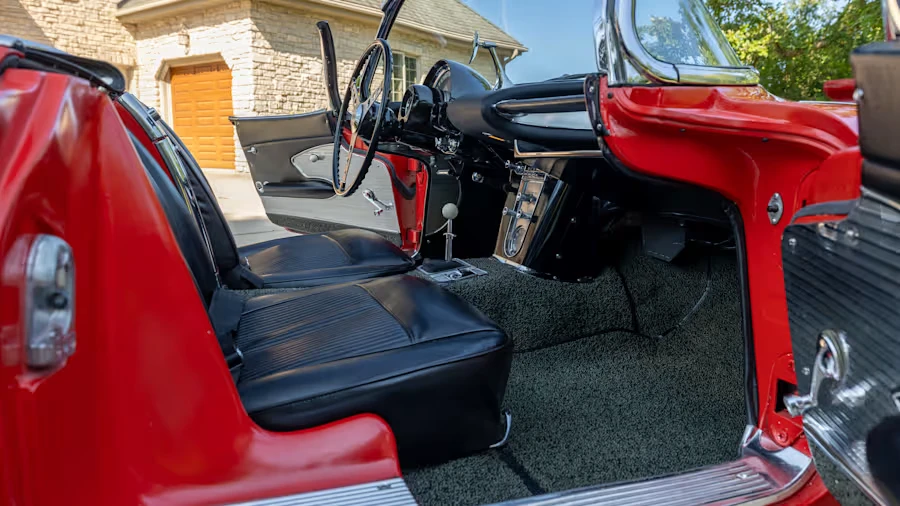 1961 Chevrolet Corvette C1 - Image 14 of 25