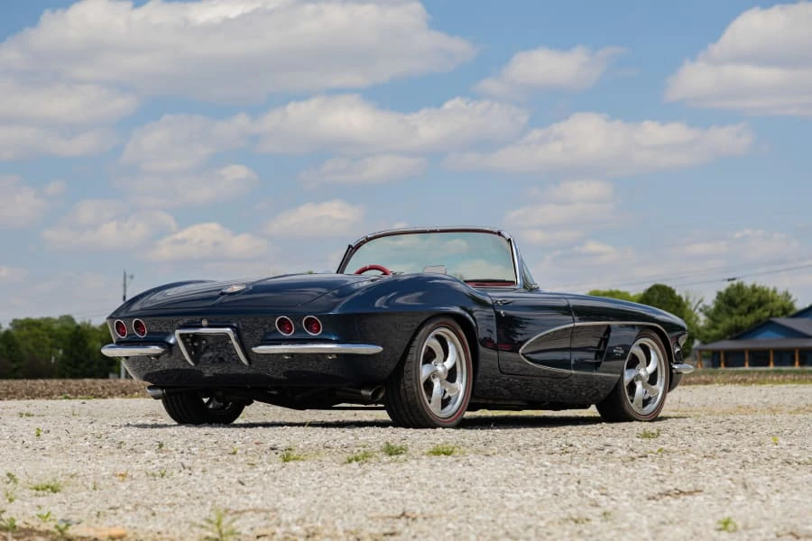 1961 Chevrolet Corvette C1 - Image 3 of 31