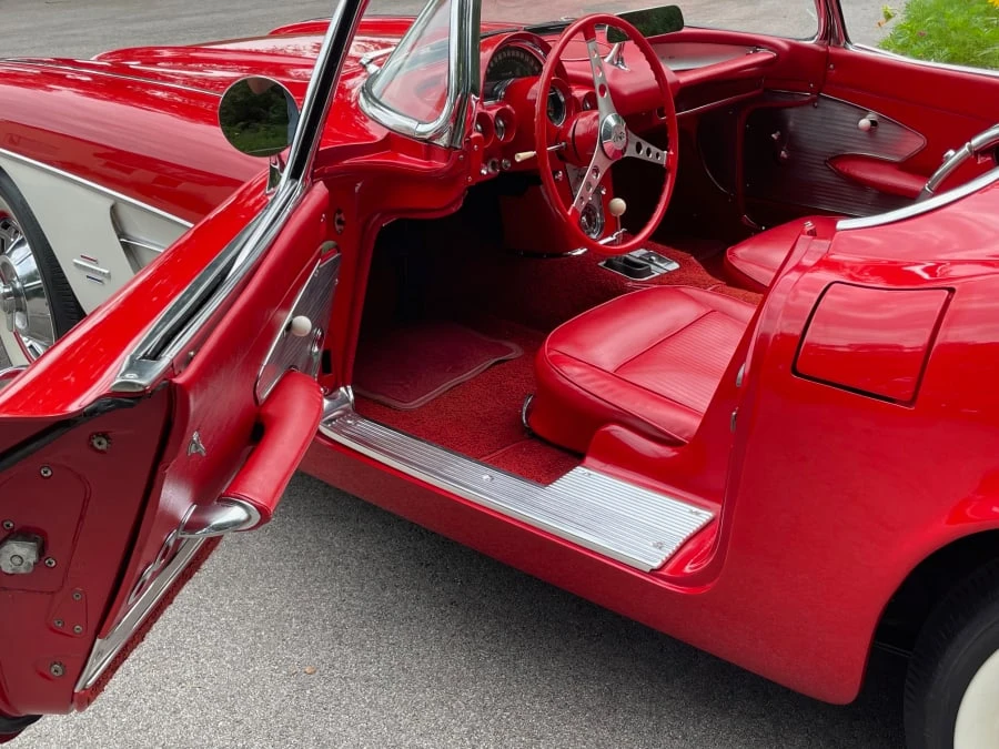 1961 Chevrolet Corvette C1 - Image 27 of 31