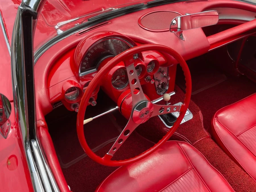 1961 Chevrolet Corvette C1 - Image 24 of 31
