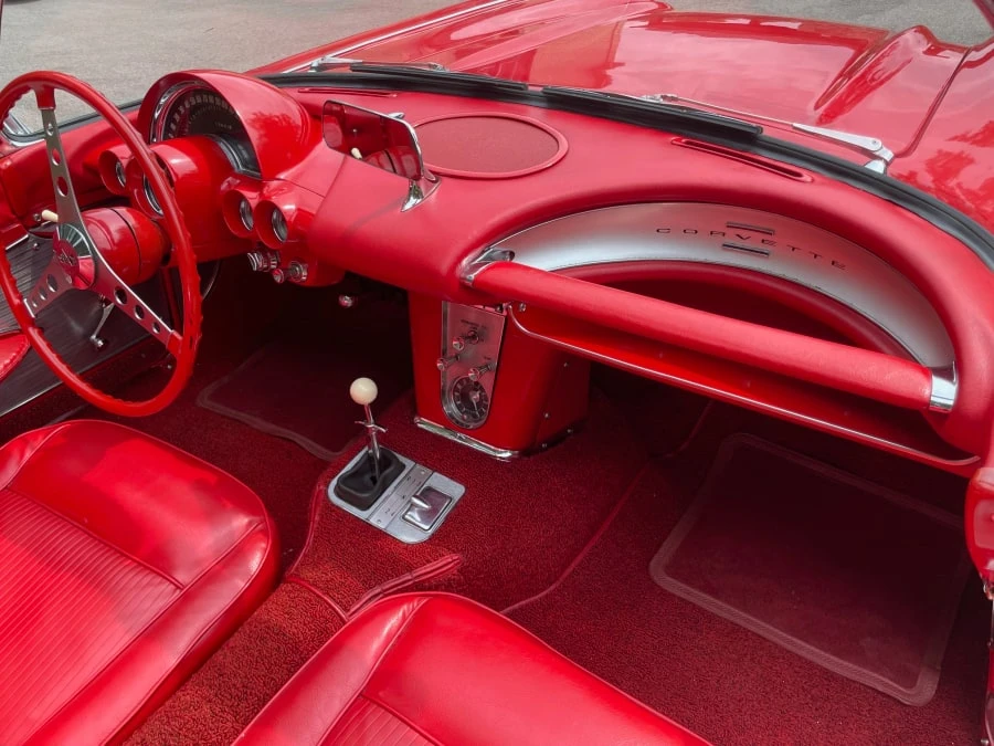 1961 Chevrolet Corvette C1 - Image 21 of 31