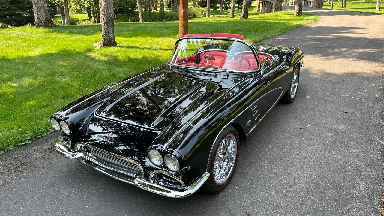 1961 Chevrolet Corvette C1 - Image 5 of 31
