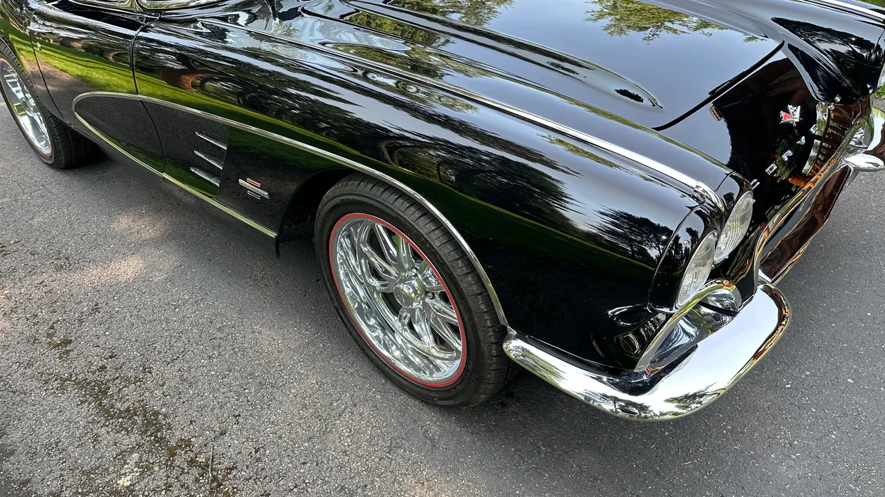 1961 Chevrolet Corvette C1 - Image 26 of 31