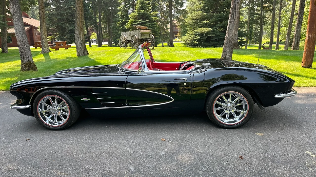 1961 Chevrolet Corvette C1 - Image 7 of 31