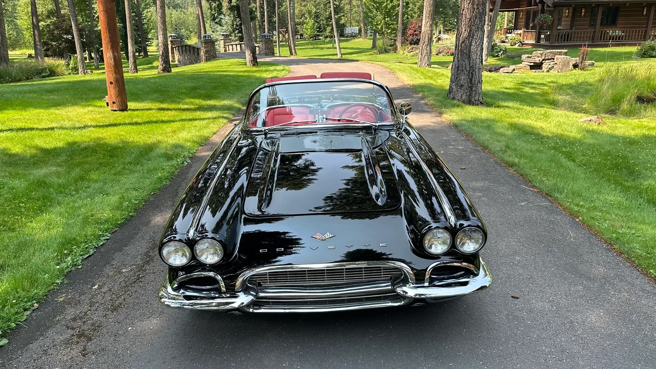 1961 Chevrolet Corvette C1 - Image 11 of 31