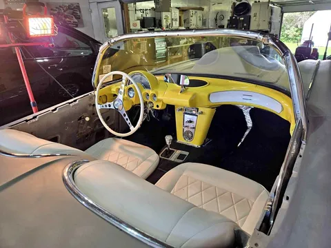 1961 Chevrolet Corvette Convertible
