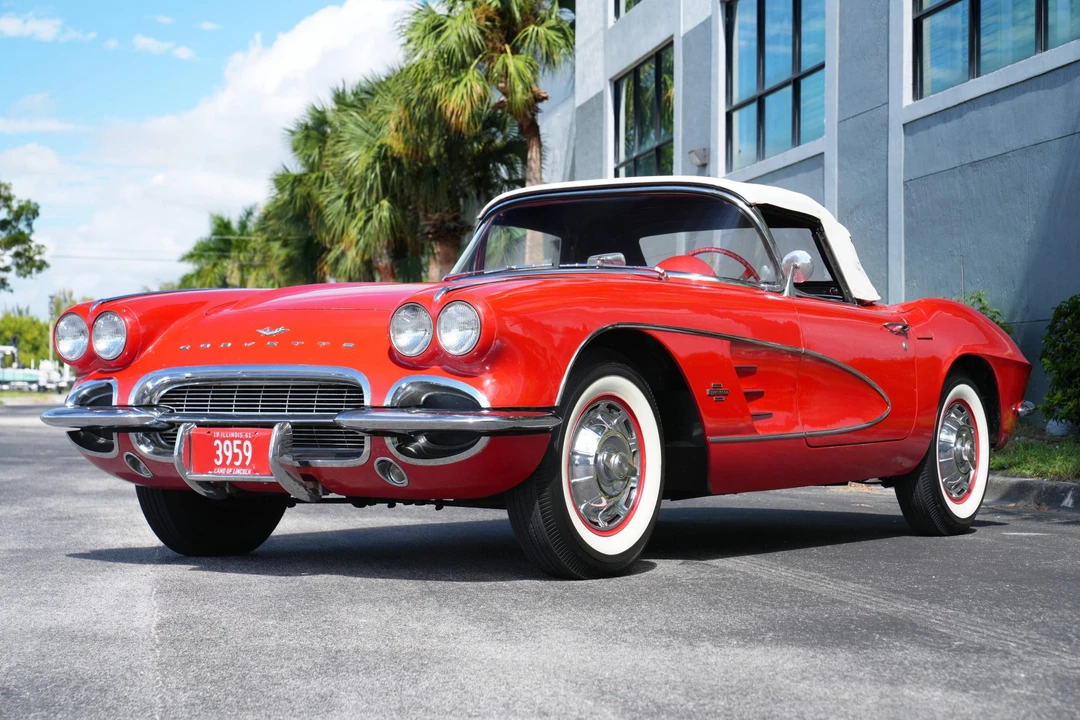 1961 Chevrolet Corvette C1 - Image 9 of 31