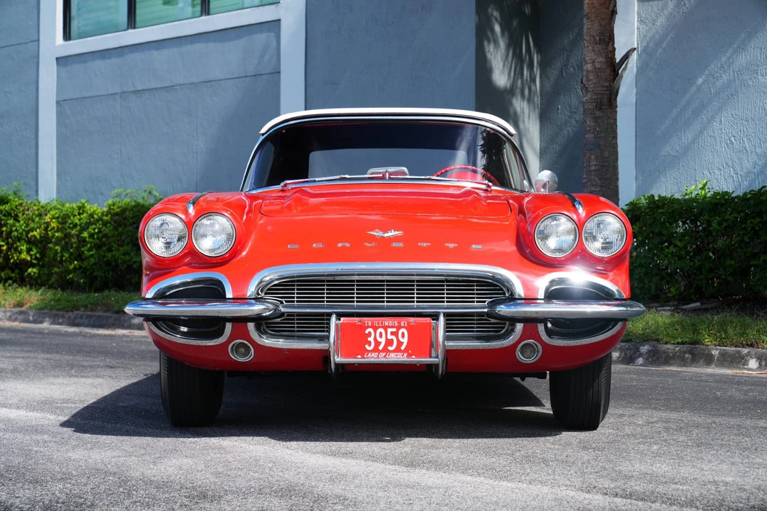 1961 Chevrolet Corvette C1 - Image 14 of 31