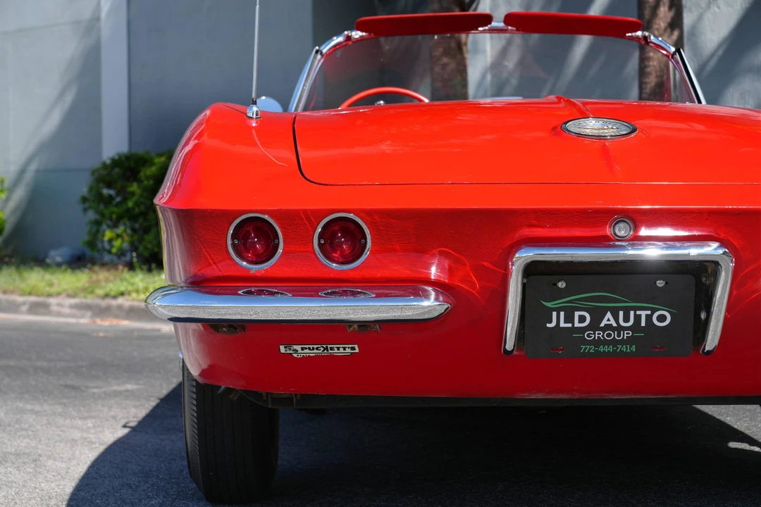 1961 Chevrolet Corvette C1 - Image 30 of 31