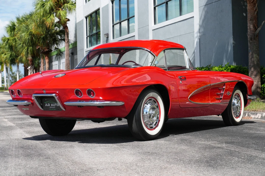 1961 Chevrolet Corvette C1 - Image 18 of 31